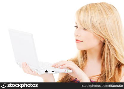 picture of teenage girl with laptop computer