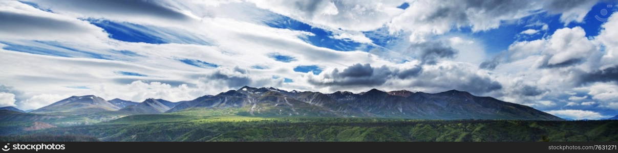 Picturesque mountain view in the Canadian Rockies in summer season