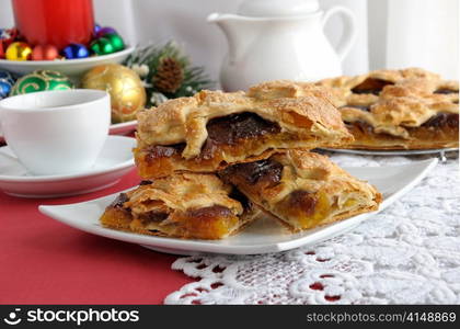 Pieces of strudel stuffed with apples and jam