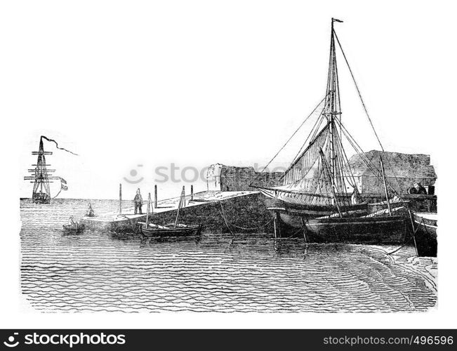 Pier of the island of Aix, Charente Bottom, vintage engraved illustration. Magasin Pittoresque 1841.