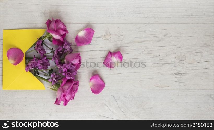 pink flowers envelope table