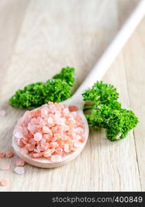 Pink himalayan salt