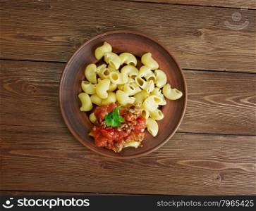 pipe rigate pasta with meat sauces,