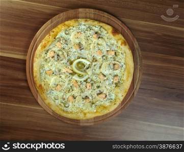 Pizza ai frutti di mare sardines and salmon