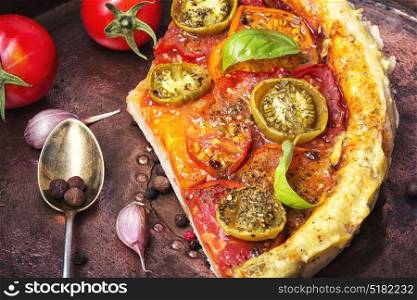 pizza with tomato