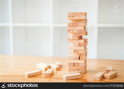 Plan and strategy in business Domino Effect Problem solution