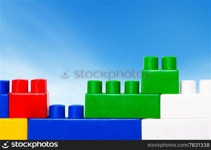 Plastic construction blocks