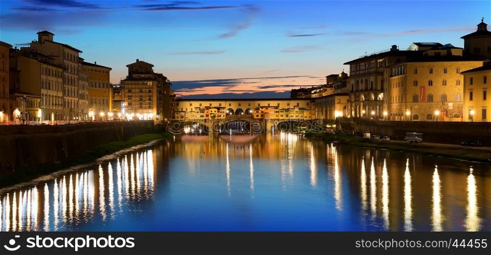 Ponte Vecchio and river Arno in Florence, Italy