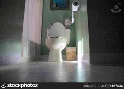 Porcelain Throne with Ornate Mirror