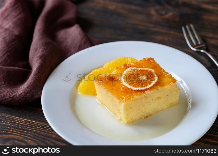 Portokalopita - Greek phyllo orange cake