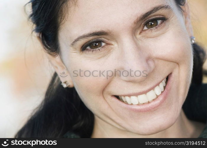 Portrait of a mid adult woman smiling