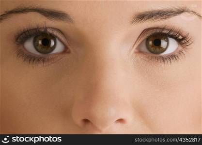 Portrait of a young woman&acute;s eyes