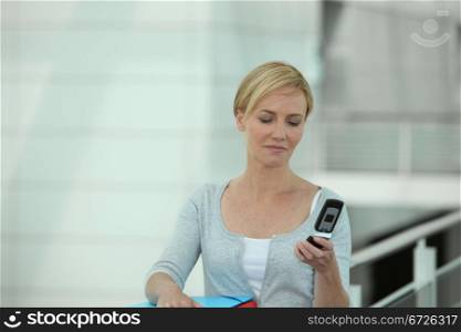 Portrait of woman with cellphone
