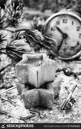 postcard with old-fashioned clock and Christmas toy