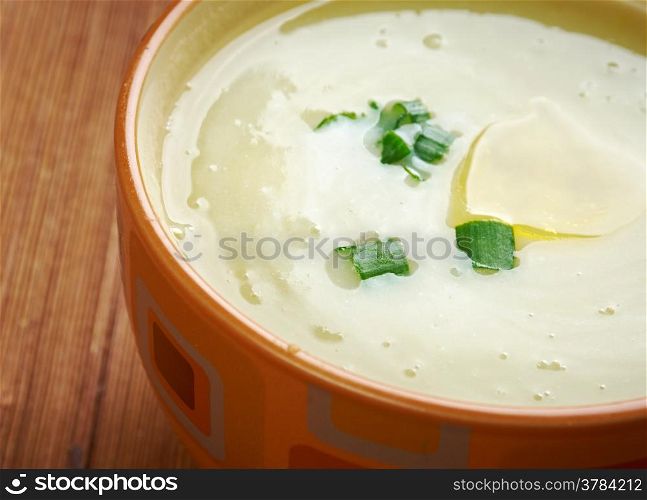 Potage Parmentier - French Leek and potato soup
