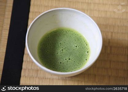 Powder green tea