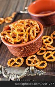 pretzels in bowl and on a table