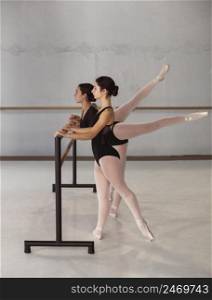 professional ballerinas training pointe shoes