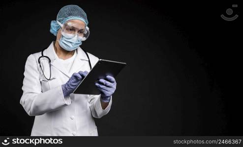 professional doctor wearing pandemic medical equipment