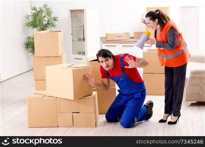 Professional movers doing home relocation 
