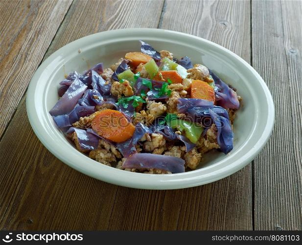punakaalipata - red cabbage with minced meat.Finnish Christmas dish