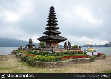 Pura Ulun Danu temple complex, at the edge of Lake Bratan in Bali, Indonesia