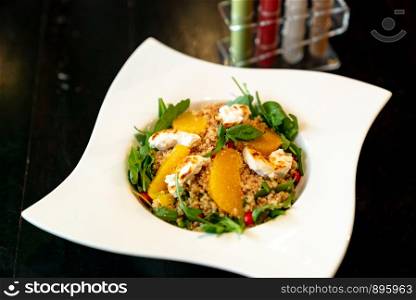 quinoa salad with four salad dressing