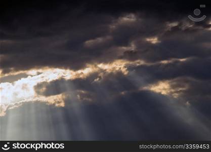 rays of light in the sky