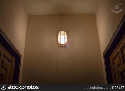 Recessed lighting in the home