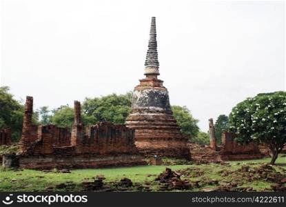 Red brick stupa and ruins in wat Phra Si Sanphet, Ayuthaya, Thailand