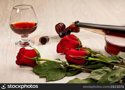 Red roses and a violin