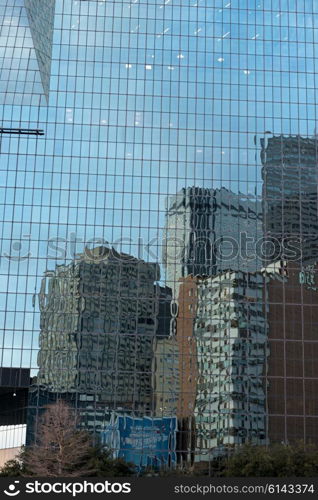 Reflection of buildings on Fountain Place, Dallas, Texas, USA