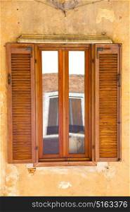 reflex besnate window varese italy abstract wood venetian blind in the concrete brick