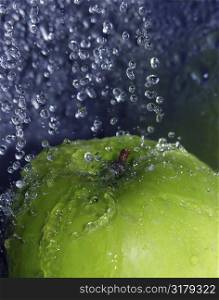 Refreshing apple