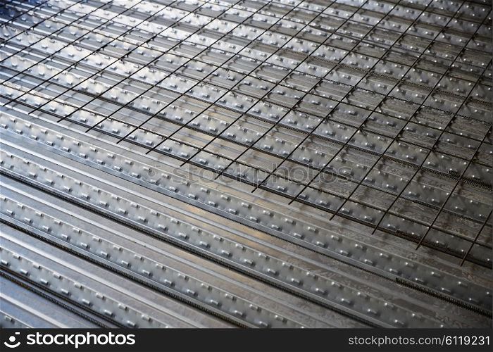 reinforced concrete slab with sheet metal formwork