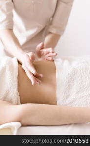 relaxing abdomen massage