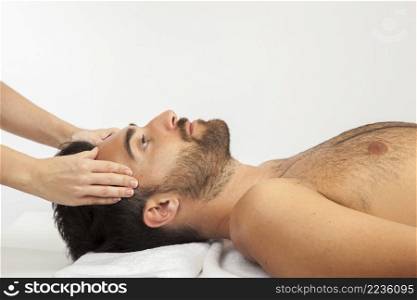 relaxing face massage