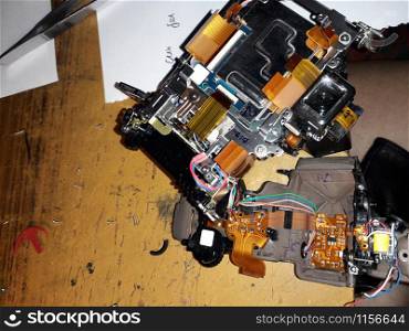 Repair of a digital SLR camera the microelectronics