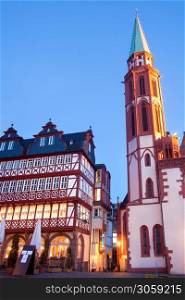 Restaurant and Old Nikolai Church at Romerberg square, the old town center, Frankfurt, Hesse, Germany