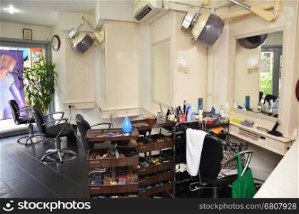 Retro barber shop in Singapore. Chinese style hair salon