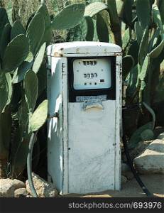 retro gas-station