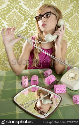 retro housewife telephone woman vintage wallpaper