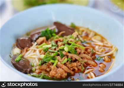 rice noodles with spicy pork sauce , Thai cuisine