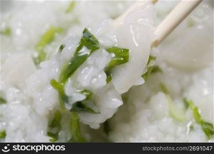 Rice porridge with seven spring herbs