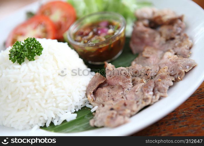 rice with roasted pork