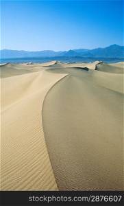 Ridge of sand dune