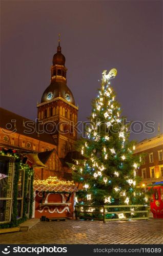 Riga. Christmas tree on Christmas.. Christmas tree on the Dome Square. Riga. Latvia