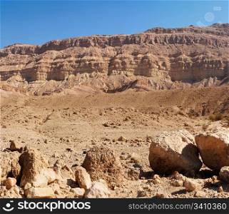 Rim wall of the Small Crater (Makhtesh Katan) in Israel?s Negev desert