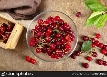 Ripe juicy berries cherries in a bowl.