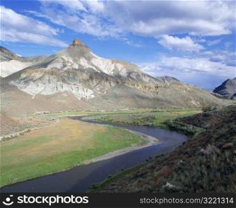 River in the John Day Fossil Beds